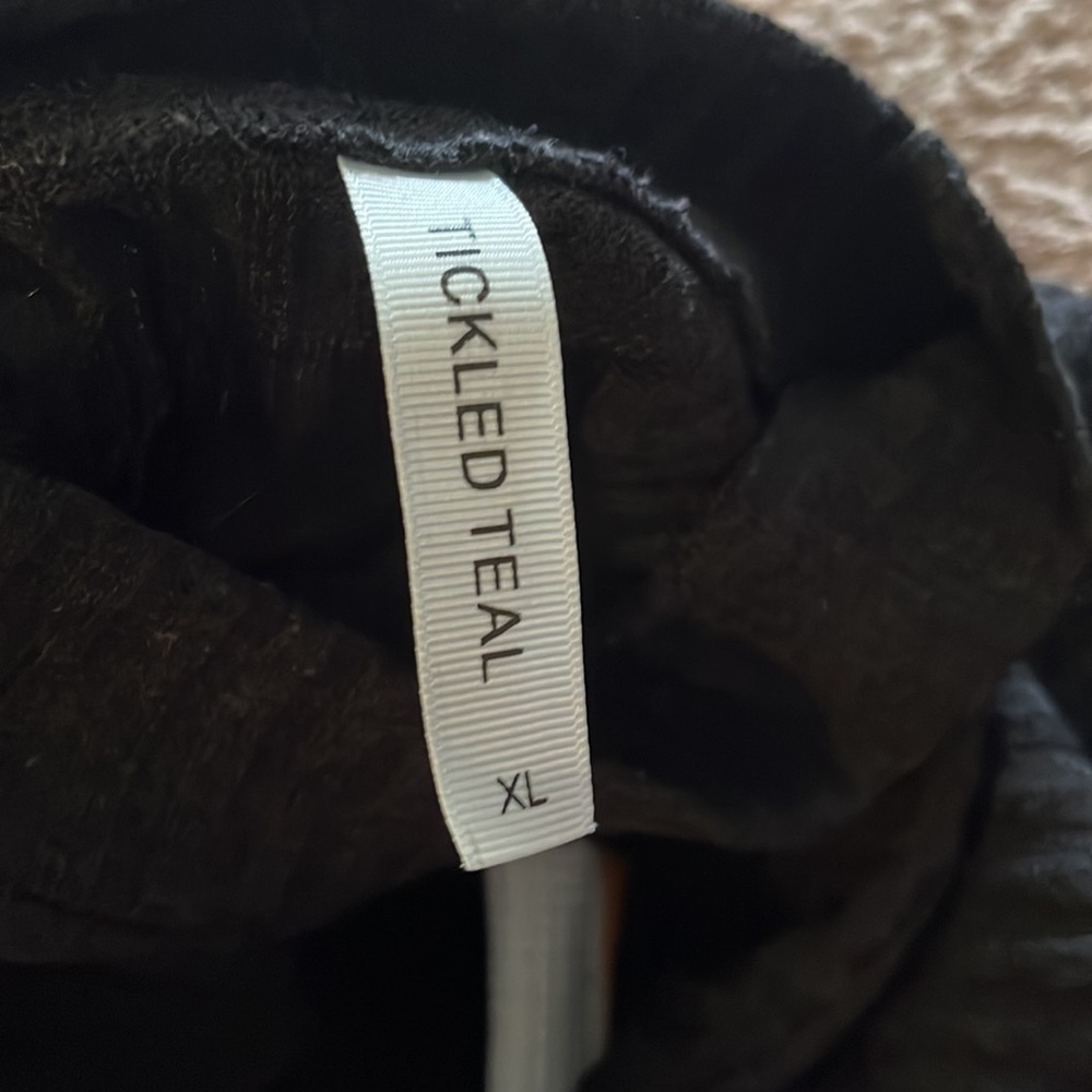 Sweater - Picture 2 of 2